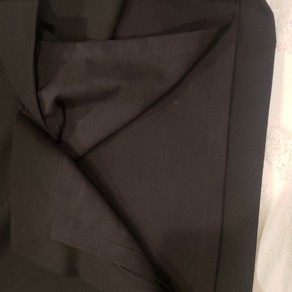 The Limited Black Collection - Picture 10 of 12